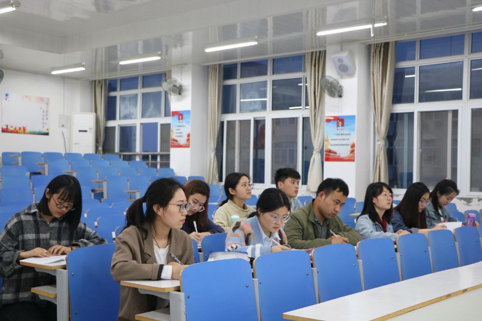 14900?e=.jpg 14900?e=.jpg